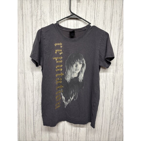 Taylor Swift Tops - Women’s Size S Taylor Swift Reputation Tour Tee Well Worn